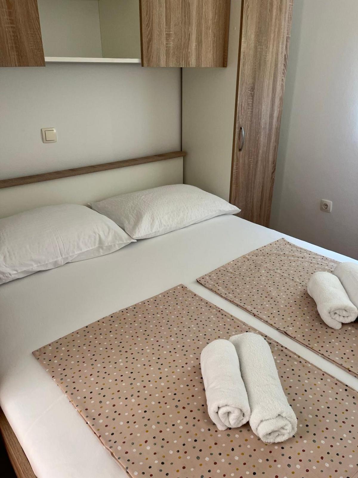 Apartments Dumicic Supetarska Draga Εξωτερικό φωτογραφία